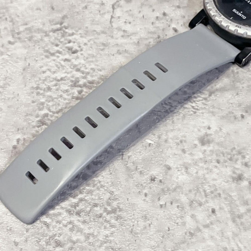 SUUNTO CORE   DUSK GRAY  新品 SUUNTO Core Dusk Gray - Digital Outdoor Watch W/ Altimeter