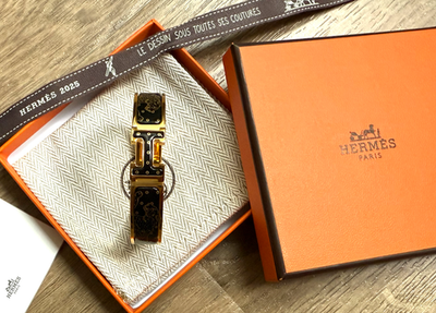 NEW Hermes Clic H Les Leopards bracelet Enamel Gold Plated Black