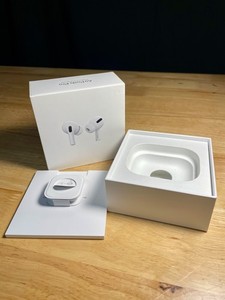 【箱付き】Apple Air Pods Pro 第1世代 正規品 アップル AirPods Pro 第1世代 箱付き 【公式通販】