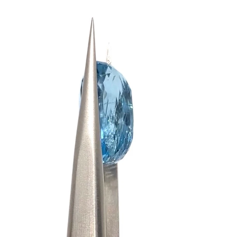 7Ct Earth Mined Natural Stunning Blue Santa Maria Brazilian Aquamarine - Image 3 of 4