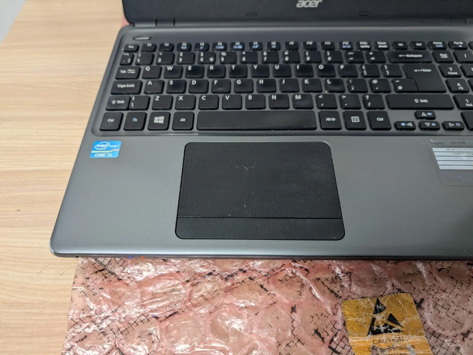 Acer Aspire E1-570 - i3-3217U - 4GB Ram - ohne Speicher - Bild 2 von 4