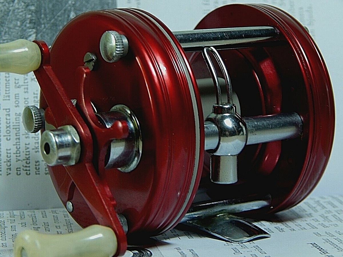 1957/58's Record AMBASSADEUR 5000(last version) baitcasting reel