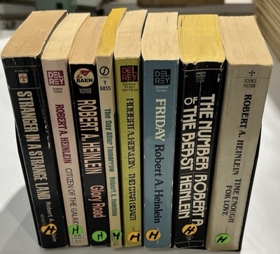 Lot of 8 Robert A. Heinlein Vintage Paperback Books Science
