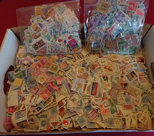 HUGE LOT Approx 18450 US Stamp Collection USED 1940s to 1970s + UNSEARCHED