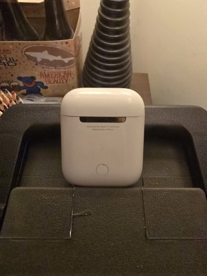 Apple Airpods 2nd generation A1602 Emc 2862 | eBay