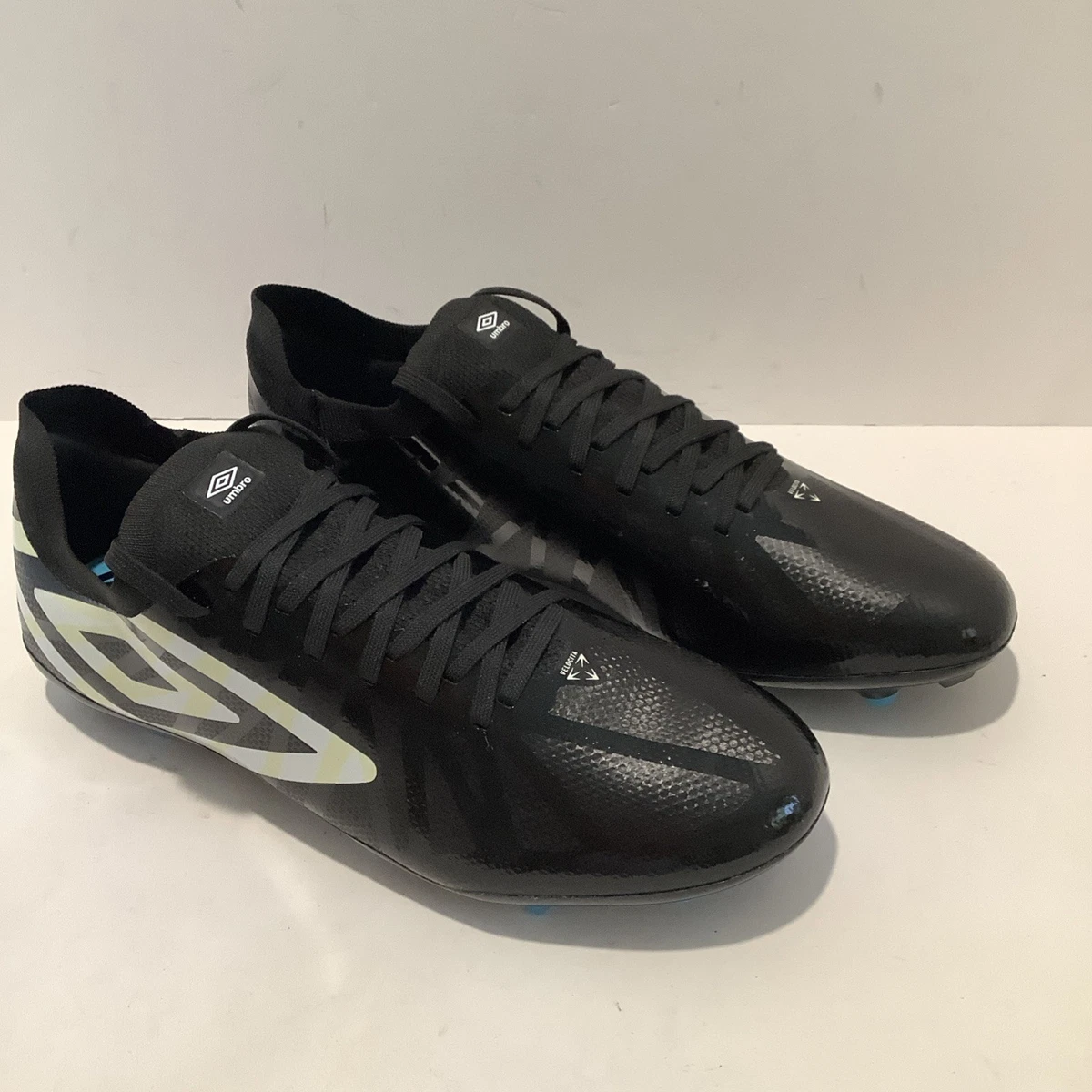 Umbro Men's Shoes for sale | eBay