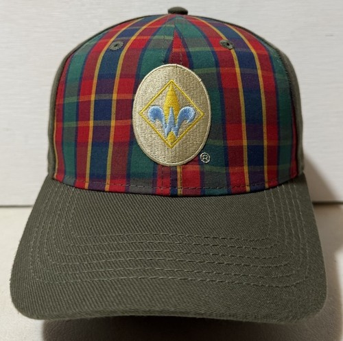 Boy Scouts Weeblos Stretch Flex Fitted Cap Hat Green/Red