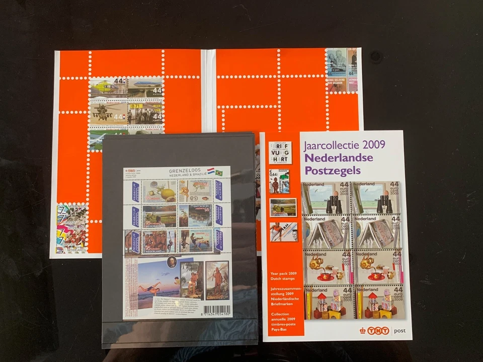 NETHERLANDS 2009 MINT STAMPS YEAR PACK MNH 31 x STAMPS & 9 x MS / PANES - Image 3 of 3