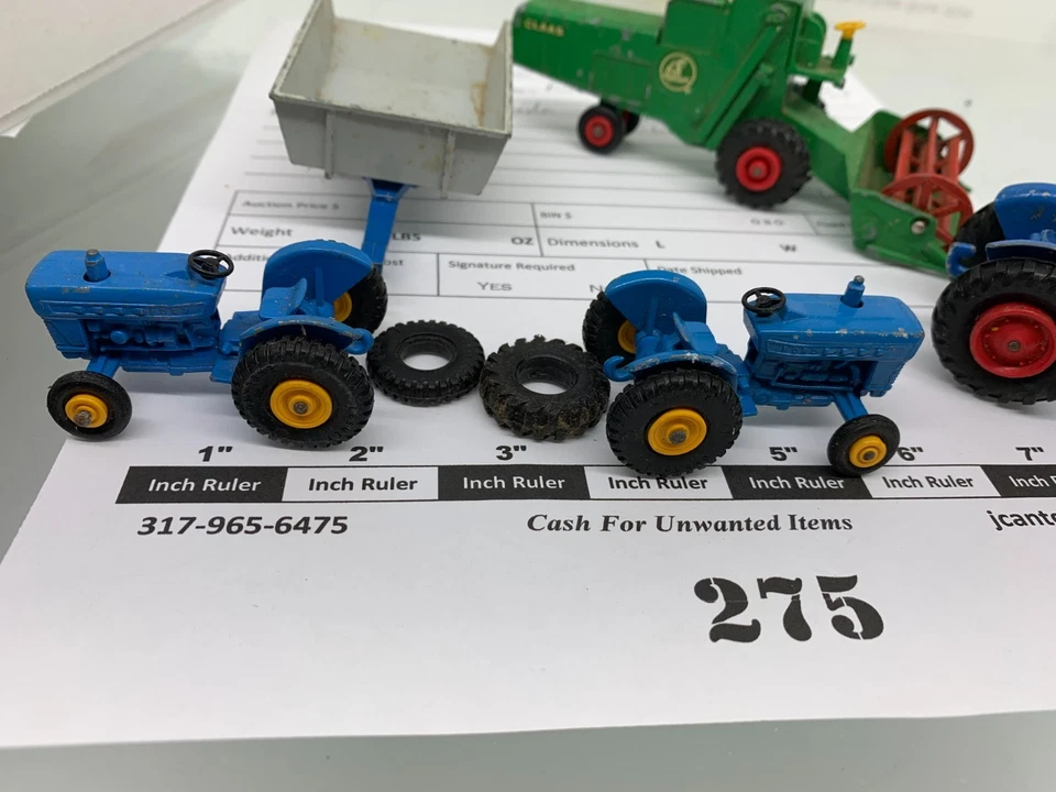 275 Matchbox King Size Combine, Tractor, Trailer & 2 Regular Size Ford Tractors - Image 4 of 4