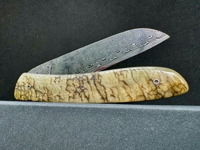 Atelier Perceval L08 Einzelstück Damast Widderhorn Hell edles Taschenmesser