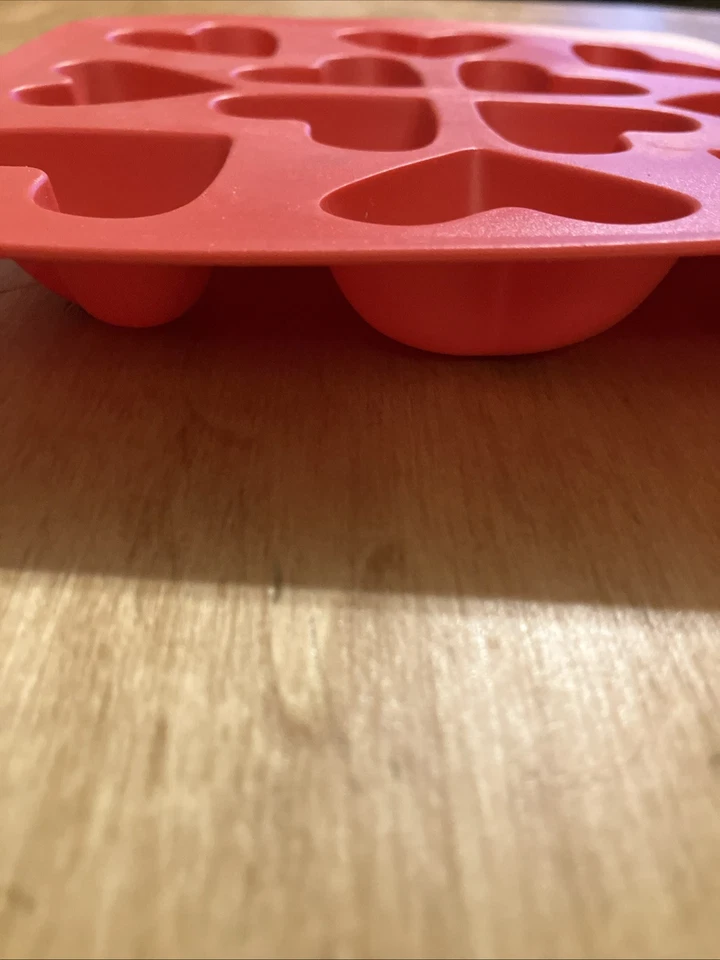 Silicone Heart Dessert Candy Mold - Ice Cube Tray - Image 4 of 4