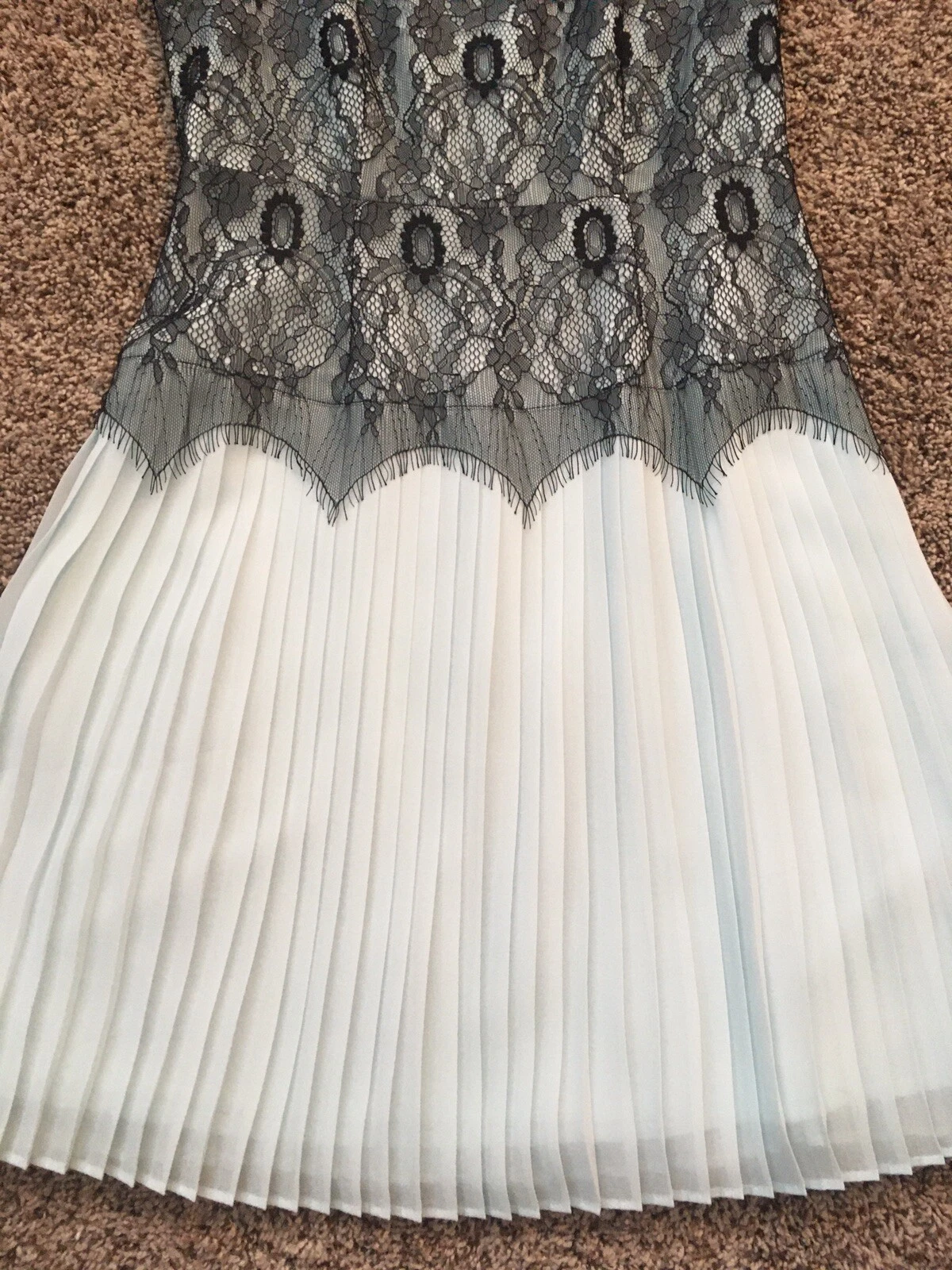 UNDERCOVER Abito Victoria’s Secret blu nero pizzo senza maniche taglia 2 (o 0) foderato nuovo