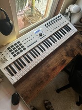 Arturia KeyLab MkII 61 Professional MIDI Keyb...