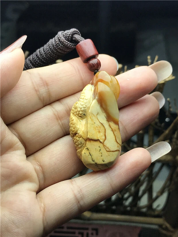 100% Natural Hand-carved Jade Pendant Jadeite Necklace thriving business - Image 4 of 4