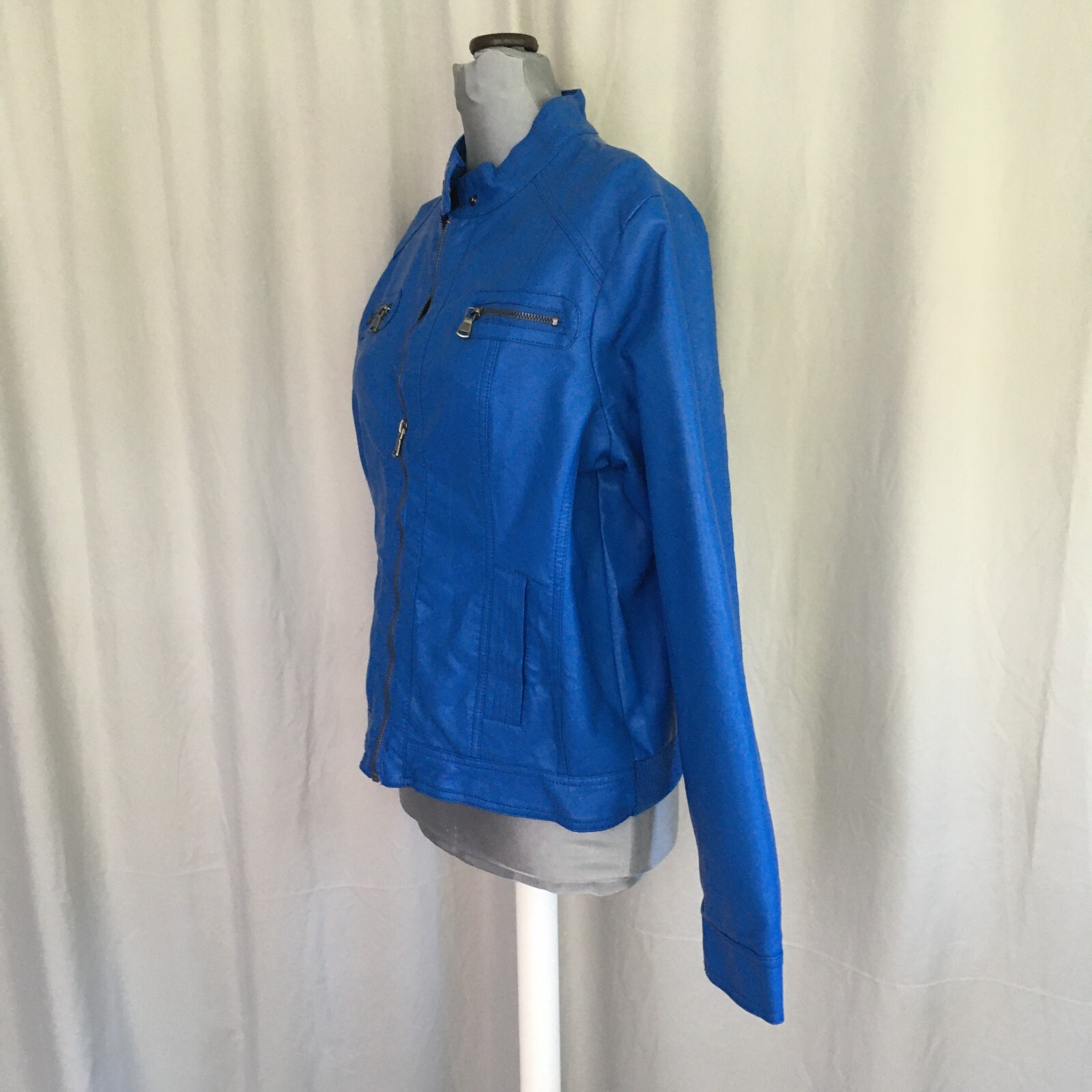 Bright blue faux leather womens motorcycle jacket, ve… Gem
