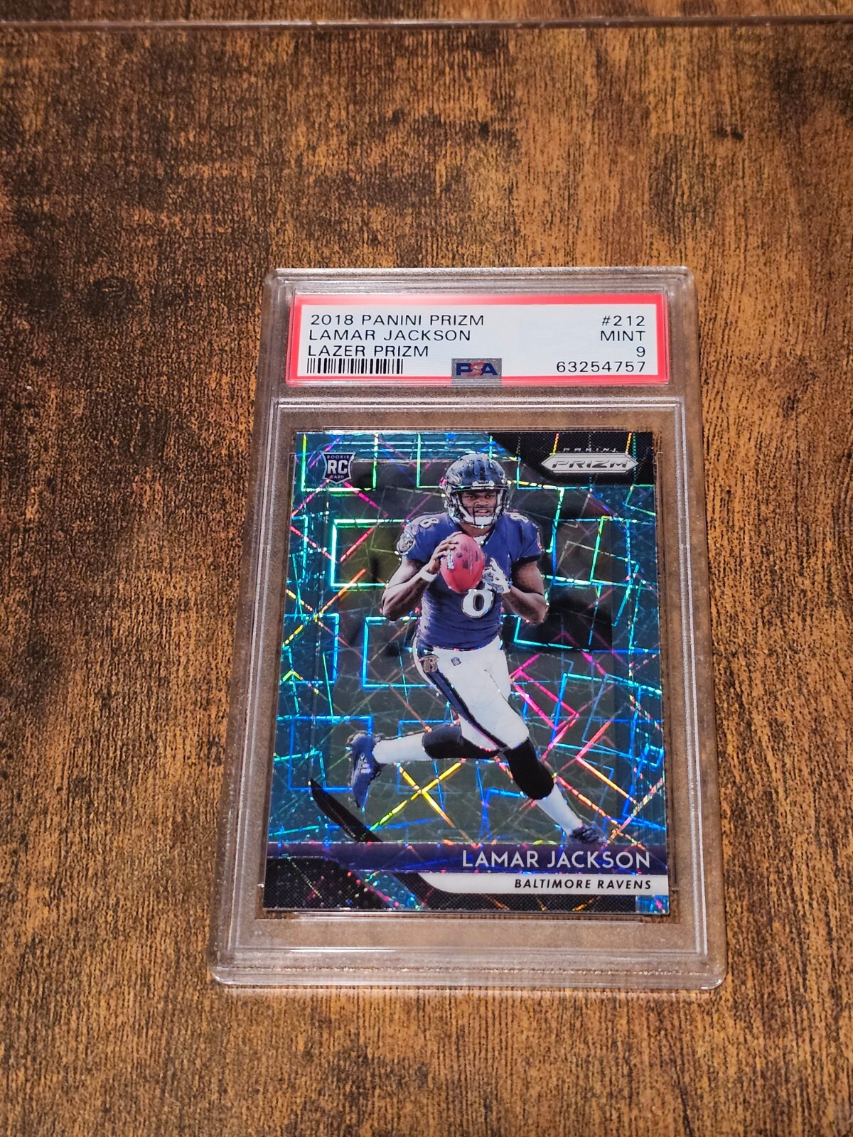 2018 Panini Prizm LAMAR JACKSON Lazer Prizm Rookie RC #212 PSA 9