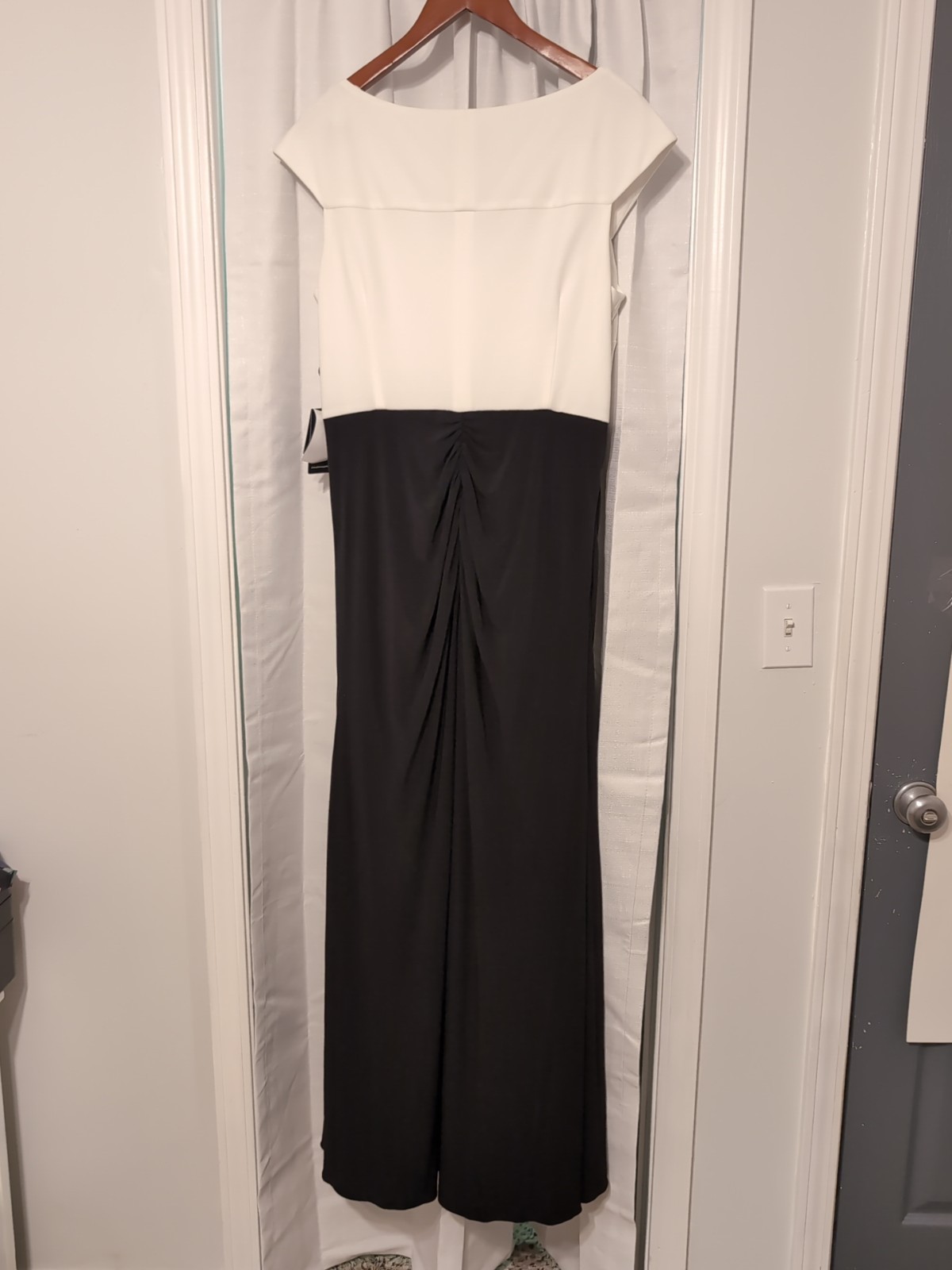 Picture 7 of 20