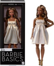 Barbie Signature JJX28 - Basics Puppe Nr. 9 (...