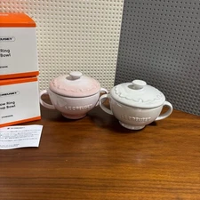 Le Creuset Snow Ring Soup Bowl Set of 2 Pink & White Stoneware New From Japan