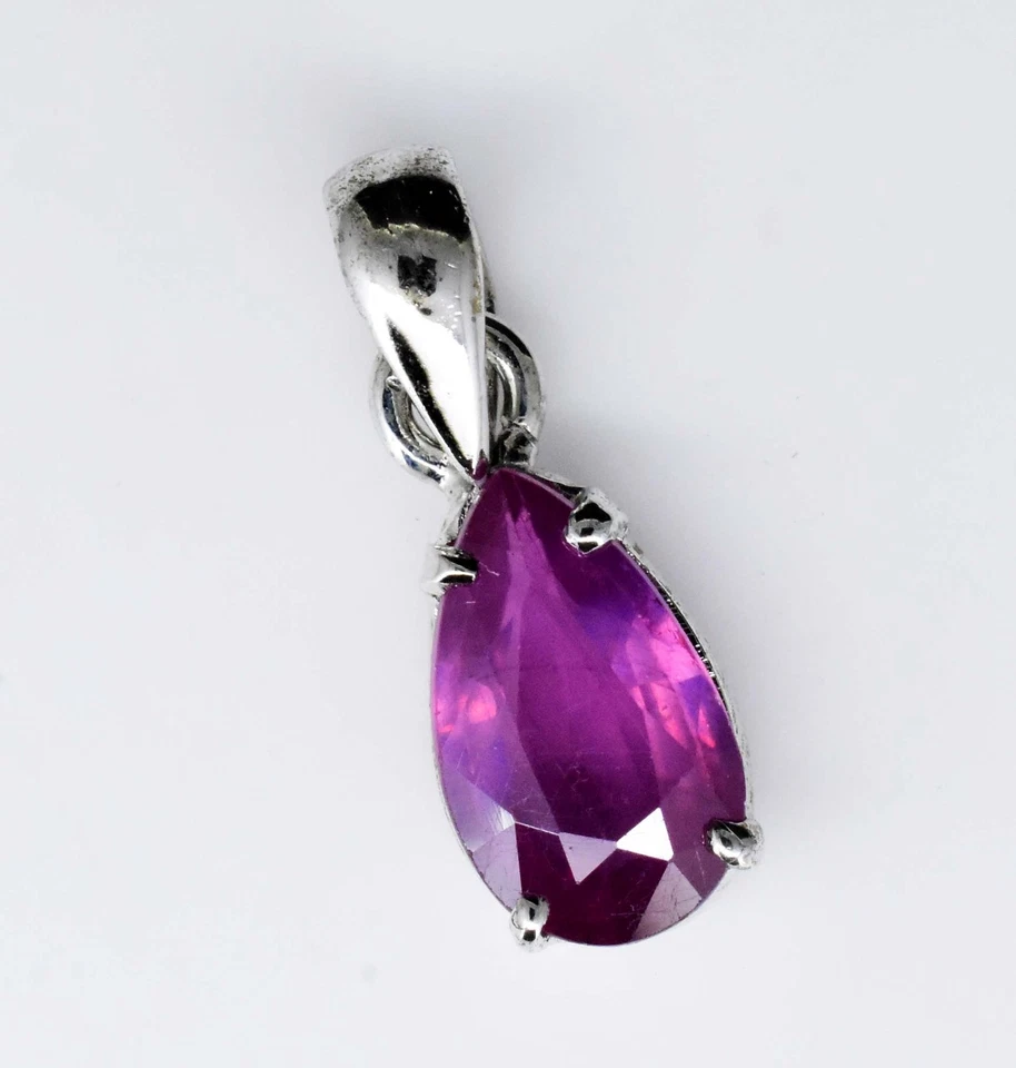 Ciondolo mini in argento sterling 925 con rubino rosa non trattato 15 mm... - Immagine 3 di 4