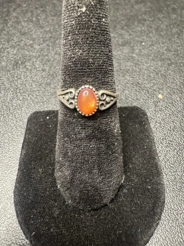 VINTAGE Sterling Silver 925 Carnelian Oval Orange Stone Ring Jewelry