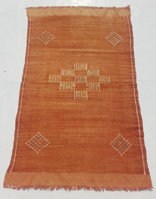 Vintage Traditioneller Handgefertigter Marokkanischer Kelim Teppich für Wohndeko 141x89 cm