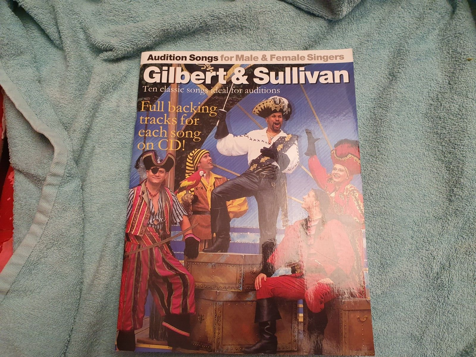 BOOK and CD     Audition Songs for Male and Female Singers: Gilbert & Sullivan