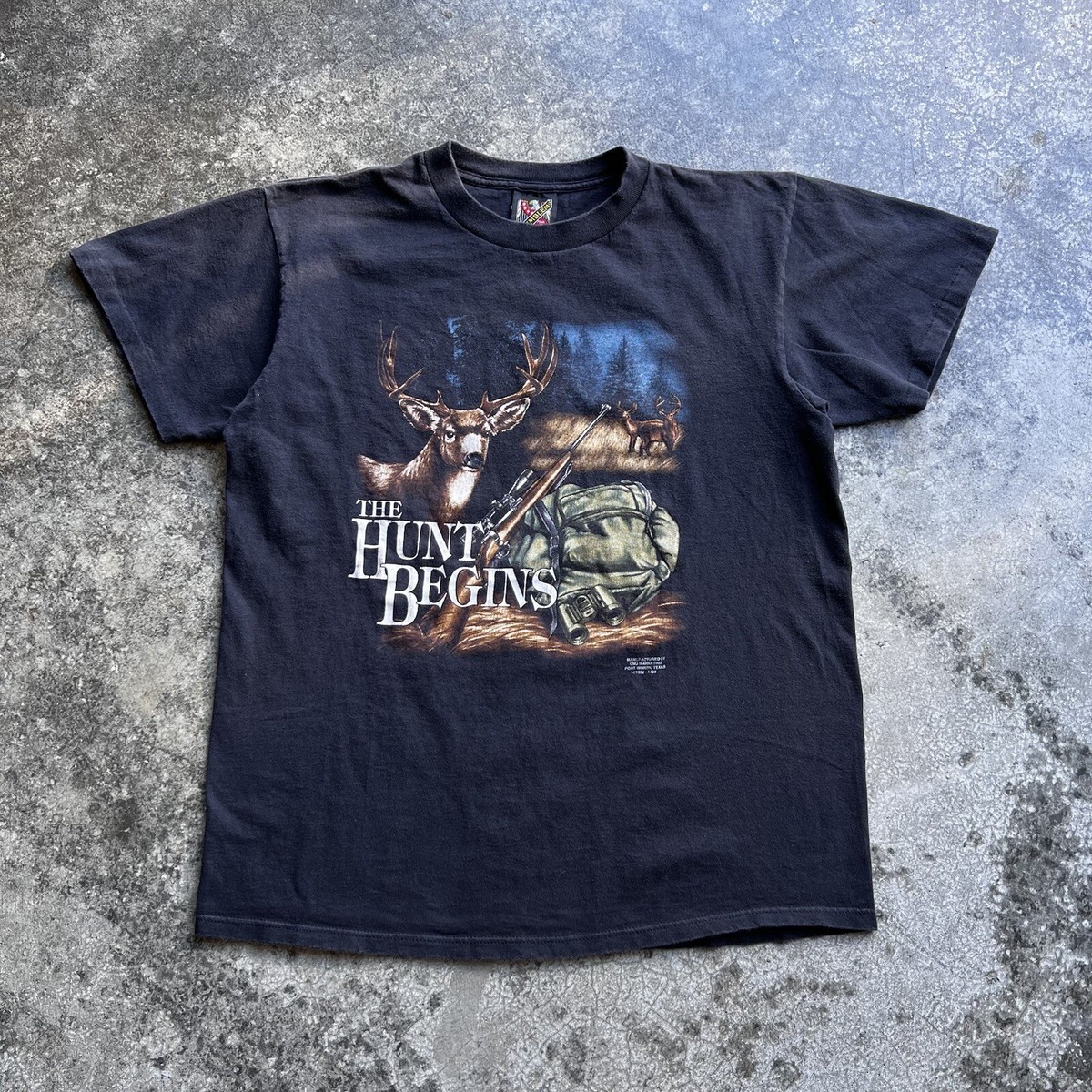 Vintage 3D Emblem T-Shirt Single Stitch Rare 1992 The Hunt