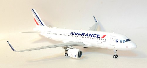 Airbus A320 Air France Gemini Jets Diecast Collectors Model 1:200 G2AFR1208 - Picture 2 of 9