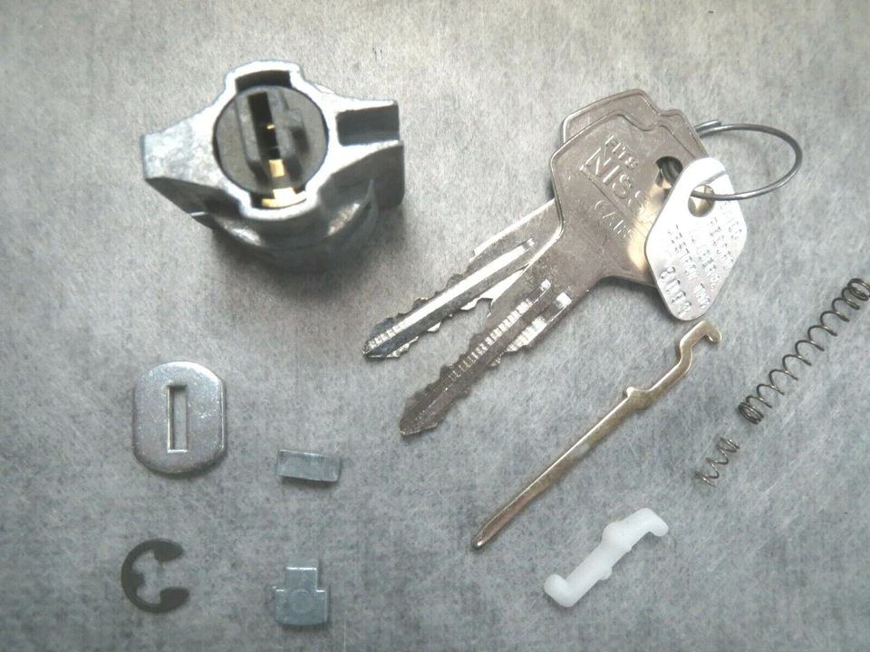 Cilindro de bloqueo de encendido y llaves para Nissan Altima CS415L 1993-1997 - ¡Envío rápido! Foto 3 de 4