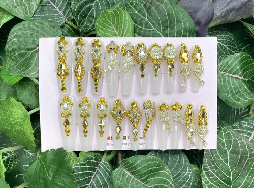 White 2XL Gold Charm Handmade Press on Nails Long Coffin Elegant Nails - 第 1/2 張圖片