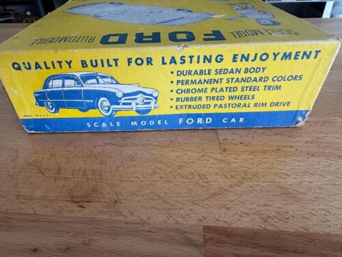 Vintage 1949 FORD Custom 4 DOOR 1/25 scale REMOTE CONTROL PROMO MODEL BY AMT - Picture 13 of 23