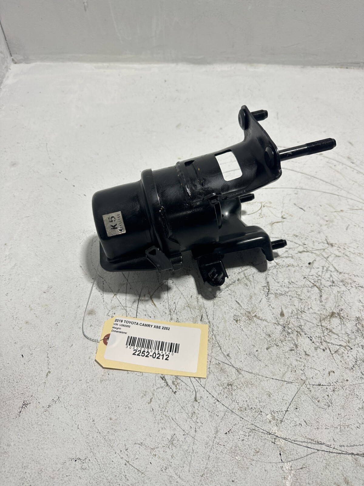 2018-2024 TOYOTA CAMRY 2.5L ENGINE REAR FRAME MOUNT SUPPORT BRACKET OEM