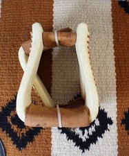 Étriers Roper recouverts de cuir brut Weaver 3" bande de roulement Made In USA