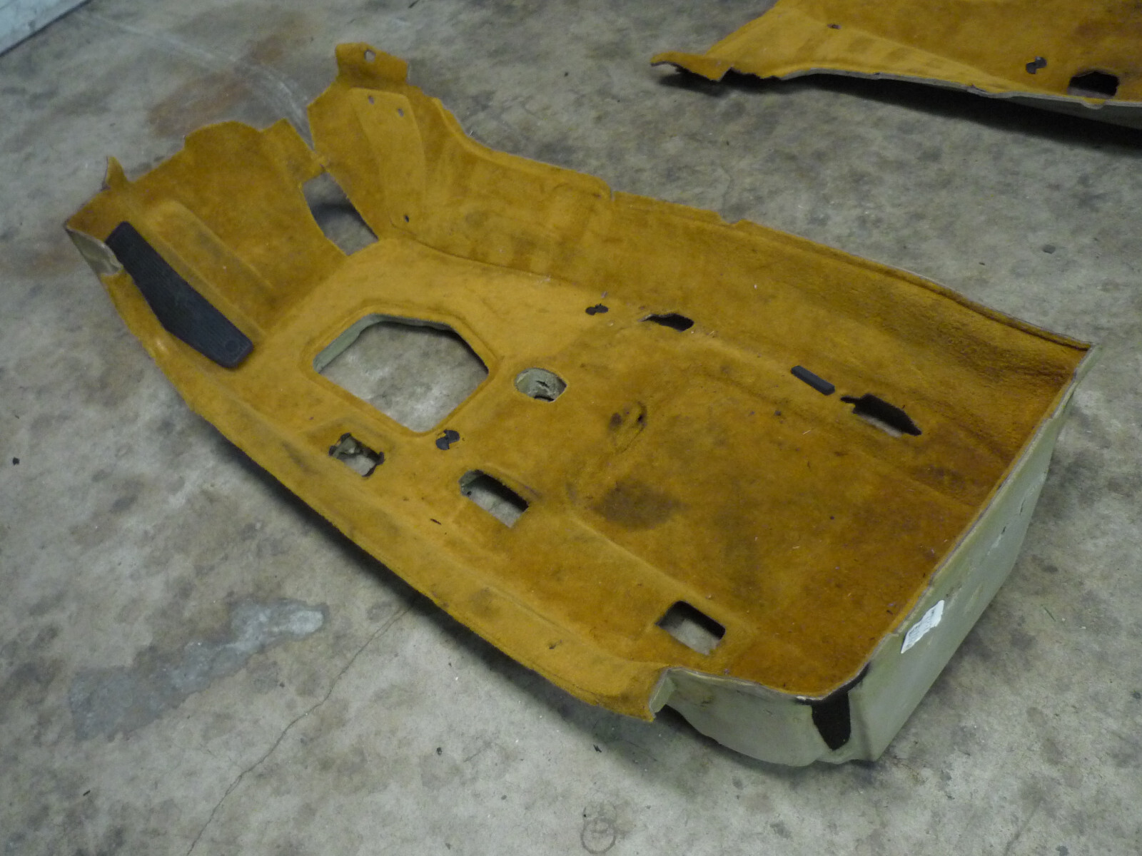 Ferrari California - LH - Driver Floor Carpet - P/N 81069900