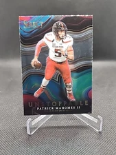 2022 Panini Select Draft Picks - Unstoppable Patrick Mahomes II #US-PM