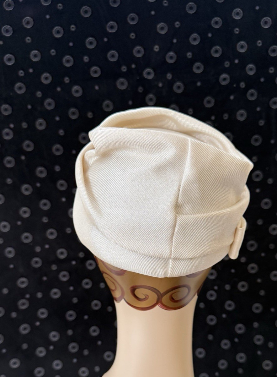 Vintage White Fabric Covered Hat 21” Hutzler Bros. Baltimore Derby Day Hat View 4