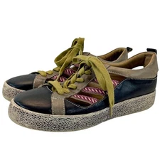 L'Artiste Spring Step Leather Lace-Up Comfort Sneaker Porscha BM 37 6.5-7