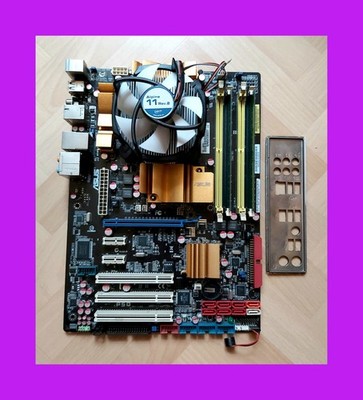 Motherboard ASUS Bündle mit CPU (E 8400) Lüfter, 2 Gb RAM und Blende