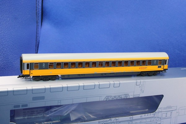 Tillig TT 16522 Regiojet Eurofima Ec-Reisezugwagen 2.Klasse Bmpvz/Neu/Ovp-image