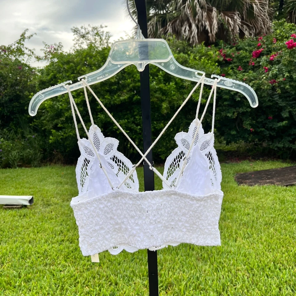 Free People FP ONE Adella White Bralette Size XS - Image 4 of 4