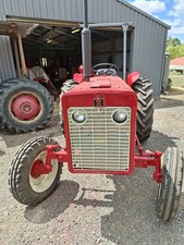 International Harvester Farm Tractor 2WD - International Harvester Make