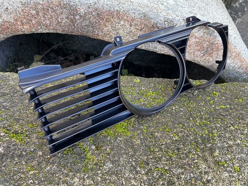 Grill / Scheinwerfergitter links für BMW E32 mit schmaler Niere 1938425
