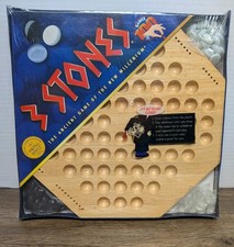 3 Stones Board Game Ancient Game Enginuity 2000 MENSA Vintage