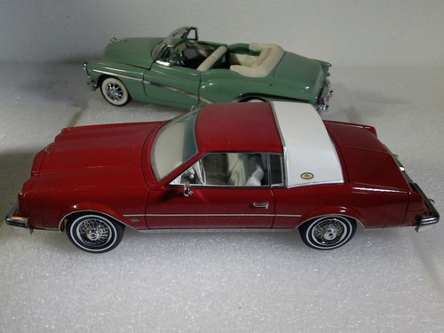MODELLI SCALA NEO/ECCELLENZA AMERICANA scala 1/43 1982 BUICK RIVIERA - Foto 24 di 24