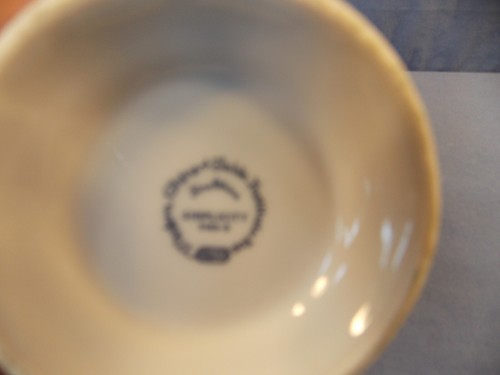 Modern China & Table Institute "Simplicity" Creamer - Picture 5 of 5