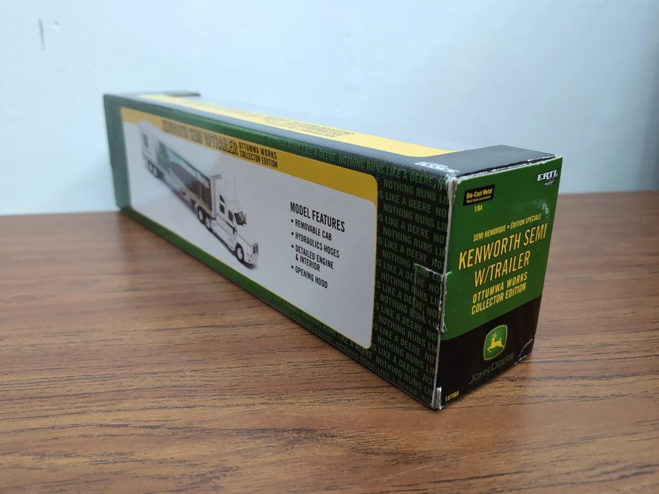 1/64 Ertl Toy John Deere Ottumwa Works Kenworth Semi & Trailer 4995 Mower - Image 4 of 4