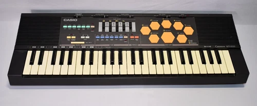 Casio Casiotone MT-520 Synthesizer Electronic Keyboard-Japan-Works, Needs Cord