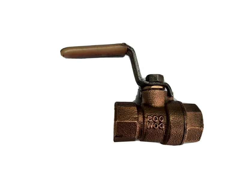 VINTAGE 1/2" BRASS SHUT OFF VALVE. 600 WOG