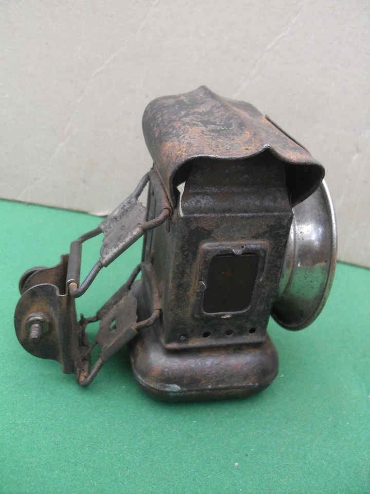 Ancienne Lampe de Vélo à huile " LA COURSIERE " - Années 1900-1920 - Photo 2/4